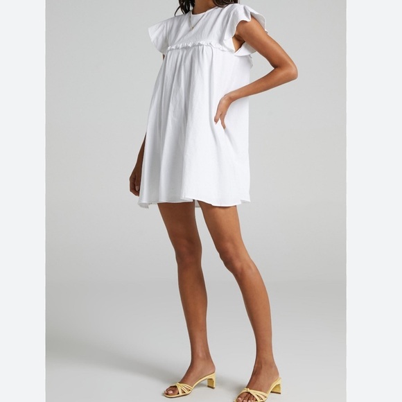 Showpo. Spin The Story Mini Ruffle Smock Dress Size US 6 - Picture 1 of 6